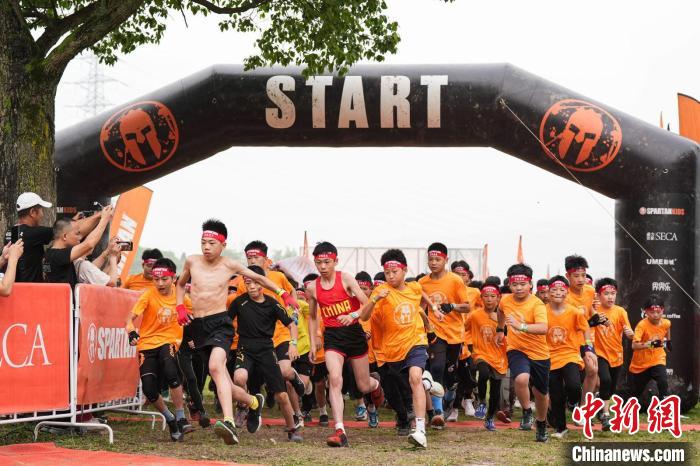 2024年斯巴达勇士杭州站开赛 万名勇士挑战硬核周