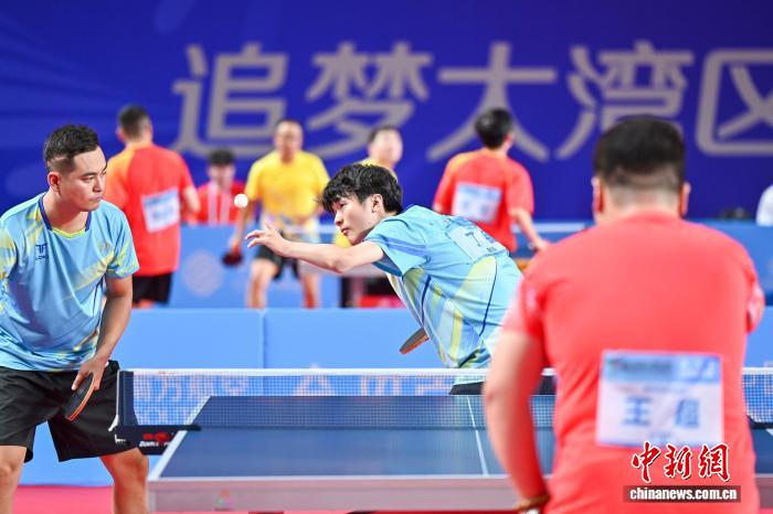 广州残特奥会乒乓球大众组首日决出多组双打冠