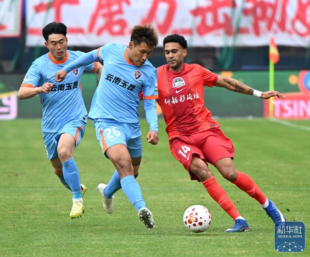 河南彩陶坊2-1力克云南玉昆姆布拉建功