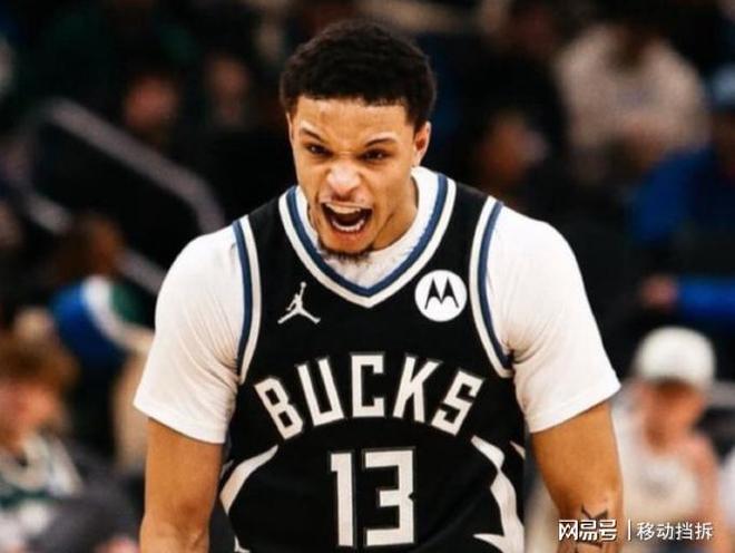 从被弃用到后场核心 罗林斯在雄鹿彻底兑现天赋